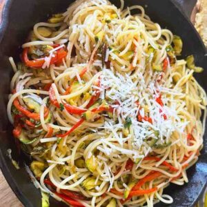 pasta zucchini onions and peppers recipe